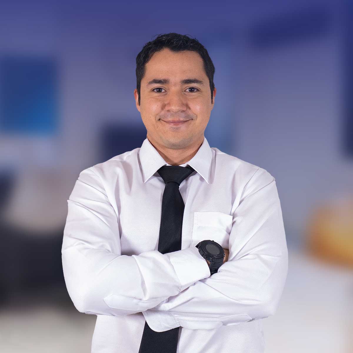 Asesor-de-tesis-mostrando-otros-servicios-academicos